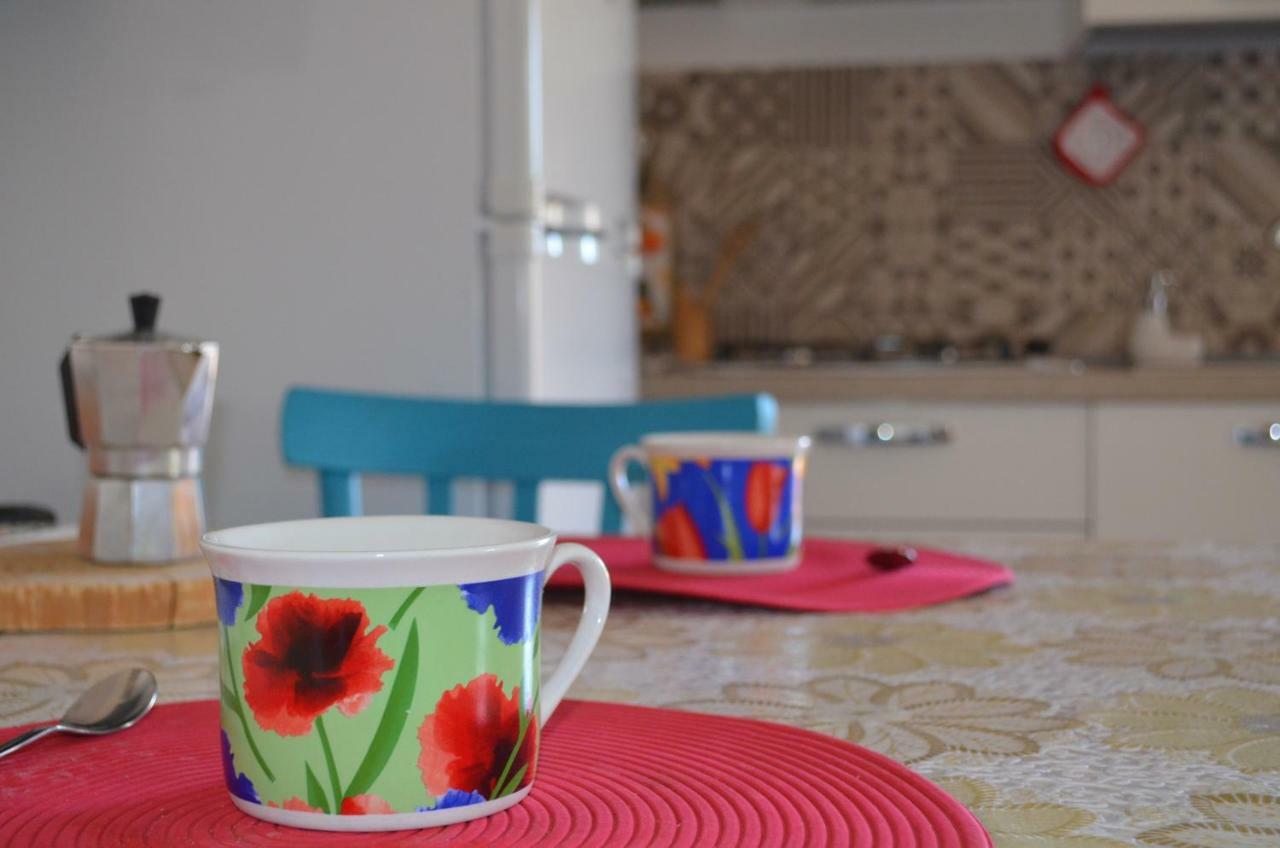 Il Giardino Apartment Мондело Екстериор снимка